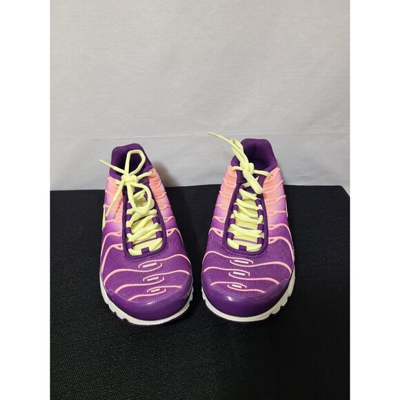Nike TN lucky charms- Size 7 youth - Picture 3 of 5